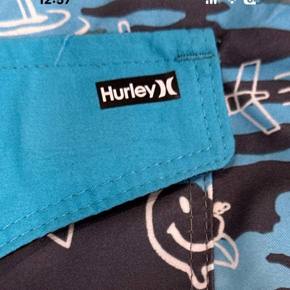 HURLEY Board Shorts for Boys, Size 10 / 25…Hawaiian Print Blue, & Green. NWT! - Picture 3 of 10